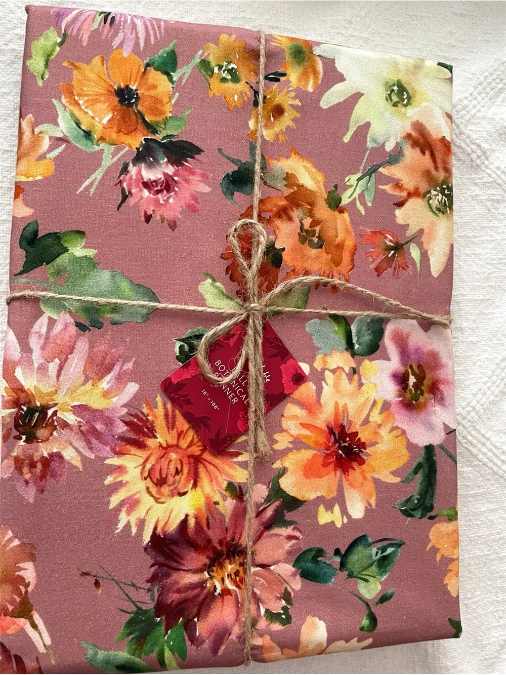NWT Sur La Table Fall Botanical Table Runner 108
